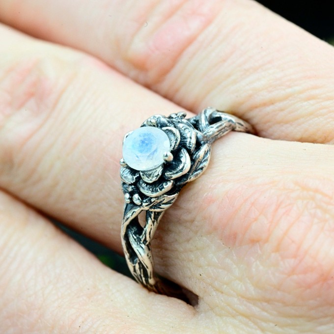 Gothic Moonstone Ring with Twisting Vine Design– Unique Moon Flower Promise Ring for Women