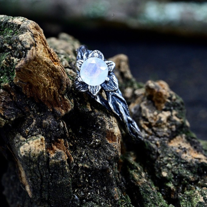 Gothic Moonstone Ring with Enchanted Branch Design– Unique Moon Flower Promise Ring for Women