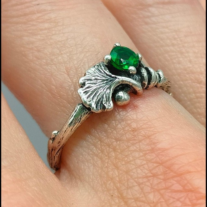 Forest Grace: Gothic Sterling Silver Ring with Emerald Gemstone