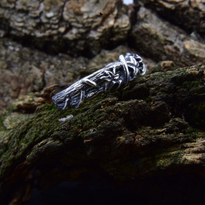 Handcrafted Silver Ring with Detailed Natural Motifs