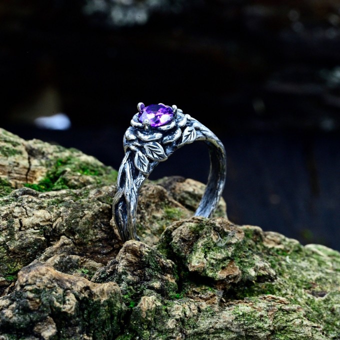 Throne of Twilight: Gothic Sterling Silver Ring with Amethyst Gemstone