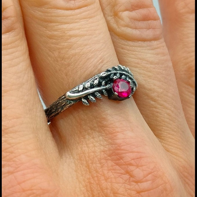 Crimson Flame: Twisted Gothic Ruby Ring
