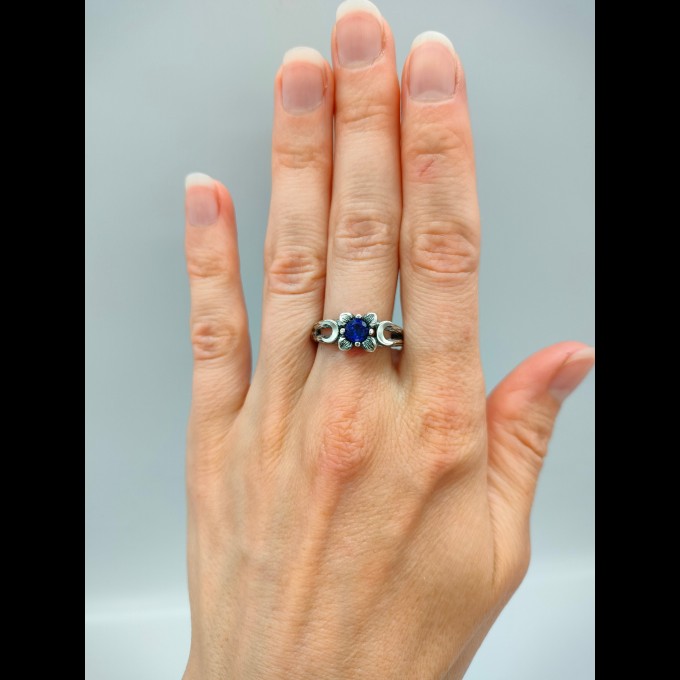 Stunning Silver Ring with Sapphire and Lunar Motif