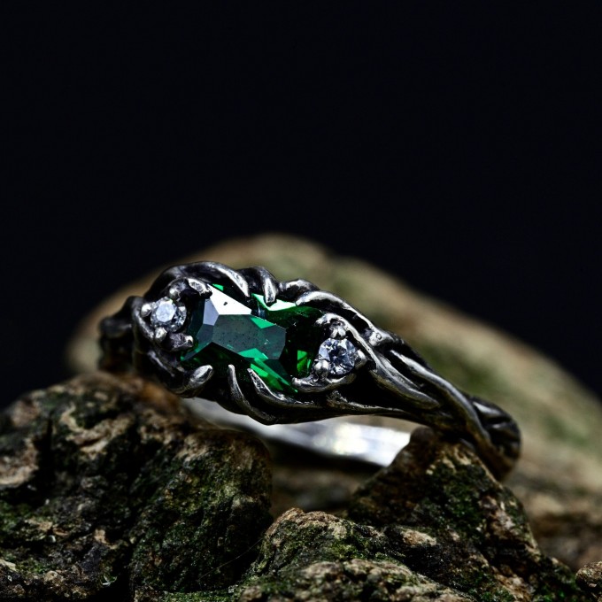 Handcrafted Emerald Ring with Dark Forest Design