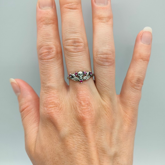 Gothic Ruby Ring with Skull Motif and Bold Design 