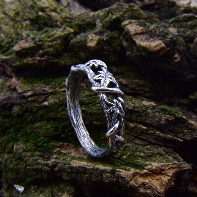 Handcrafted Silver Ring with Detailed Natural Motifs