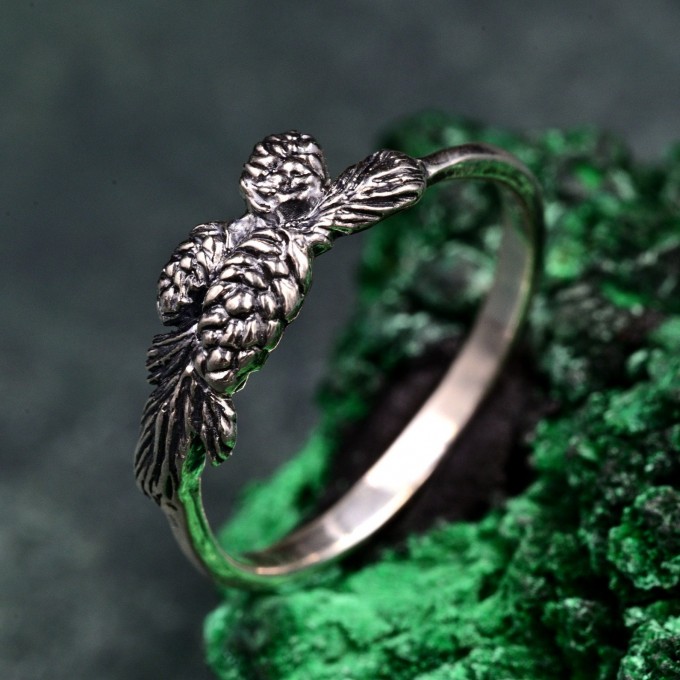 Gothic Silver Ring with Thistle-Inspired Design