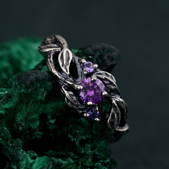 Nature's Finest Silver Leaf Elegance Ring