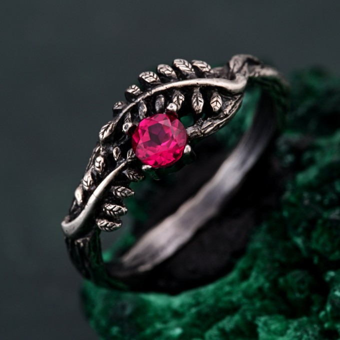 Ruby Fern Branchlet Ring: Whispering Fern Design