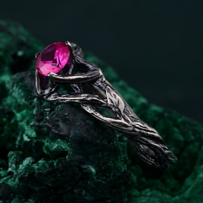 Heart of Fire: Gothic Ruby Ring