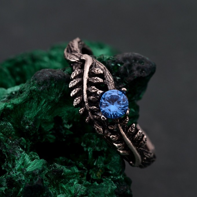 Topaz Fern Branchlet Ring – Whispering Fern Ring, Twig and Fern Ring, Woodland Fern Band, Graceful Frond Ring