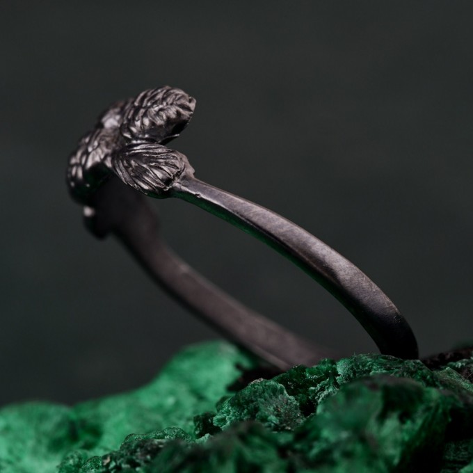 Handcrafted Silver Pinecone and Twig Ring – Unique Women's Christmas Jewelry
