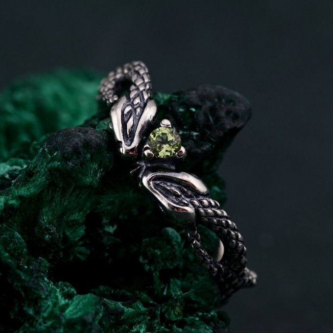 Serpentine Embrace Ring: Unique Twisted and Entwined Snake Band