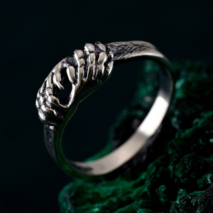 Handcrafted Lion's Paw Sterling Silver Ring – Artisan Animal Jewelry for Men and Women