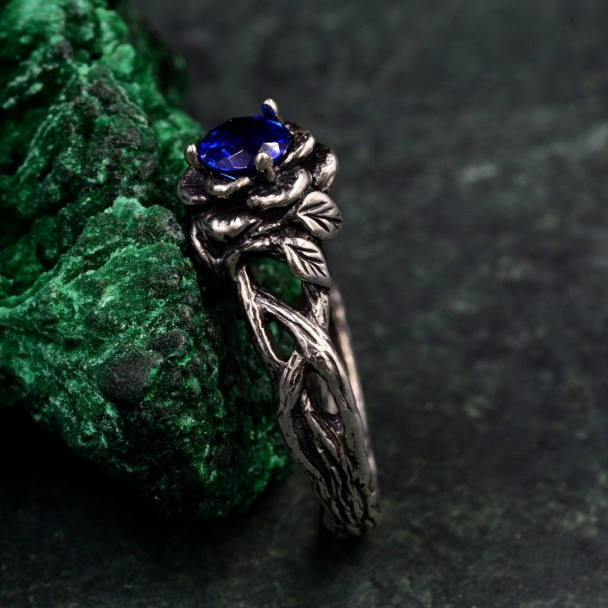 Petals of Dusk: Gothic Sapphire Ring