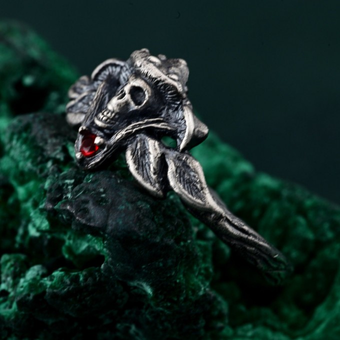 Gothic Skull and Mushroom Ring – Dark Enchantment Jewelry