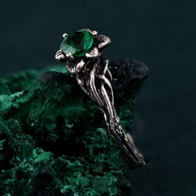 Botanical Elegance Ring - Nature's Bloom Twig Ring