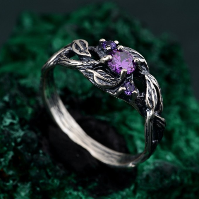 Nature's Finest Silver Leaf Elegance Ring