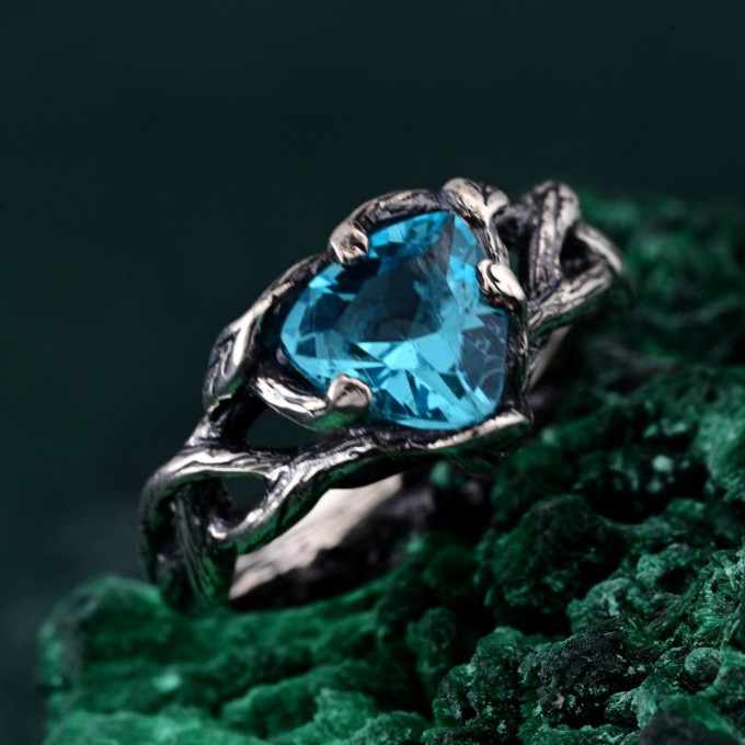 Handcrafted Topaz Leaf Ring – Artisan Silver Branch Design for Nature Lovers