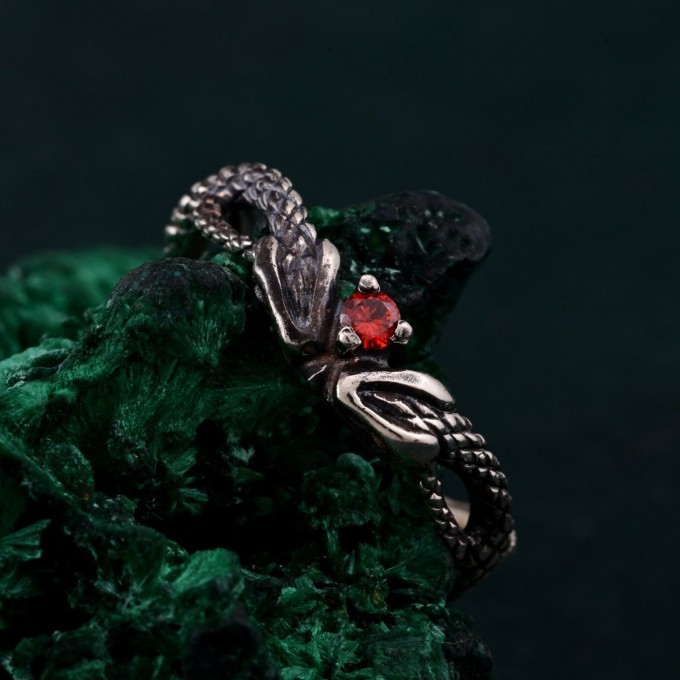 Emerald Snake Engagement Ring – Elven Fantasy Ouroboros Wedding Band, Infinity Serpent Design, Unique Wedding Ring
