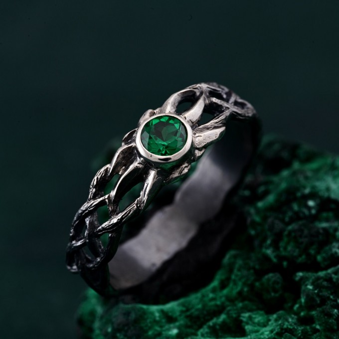 Binding Grove: Gothic Emerald Ring