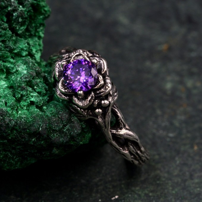Enchanted Bloom: Gothic Sterling Silver Ring with Amethyst