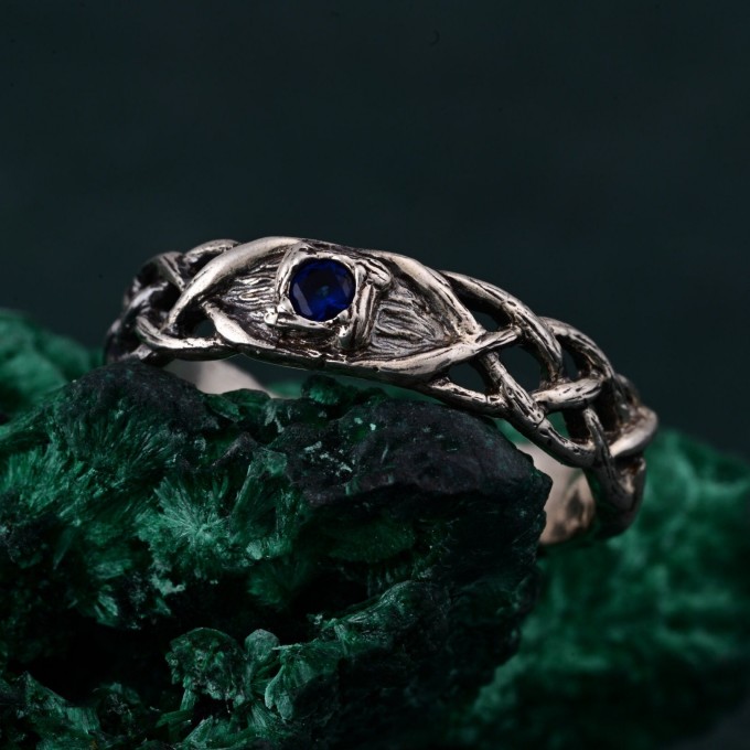 Vintage Style Tree Sapphire Ring – Wide Celtic Wedding Band with Intricate Design, Nature-Inspired Sapphire Ring