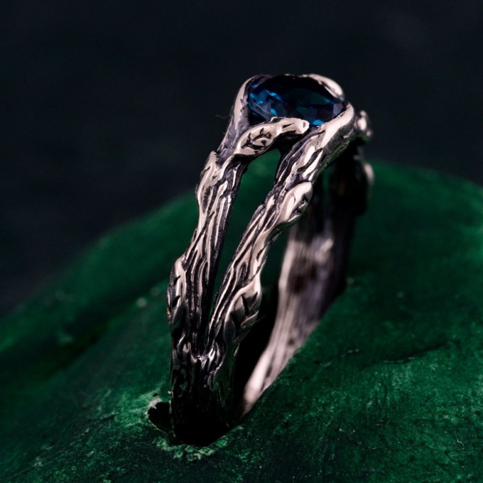 Silver Branch Band: Nature's Touch and Woodland-Inspired Silver Wrap Ring