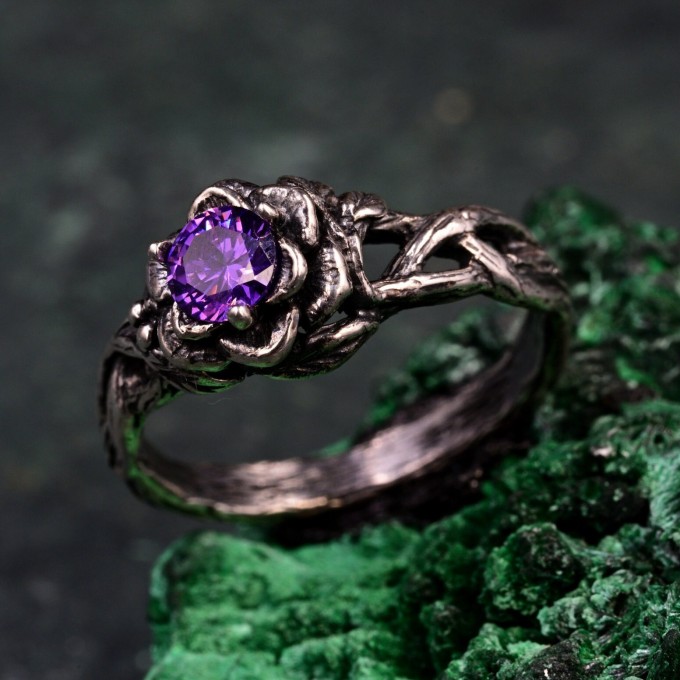 Enchanted Bloom: Gothic Sterling Silver Ring with Amethyst