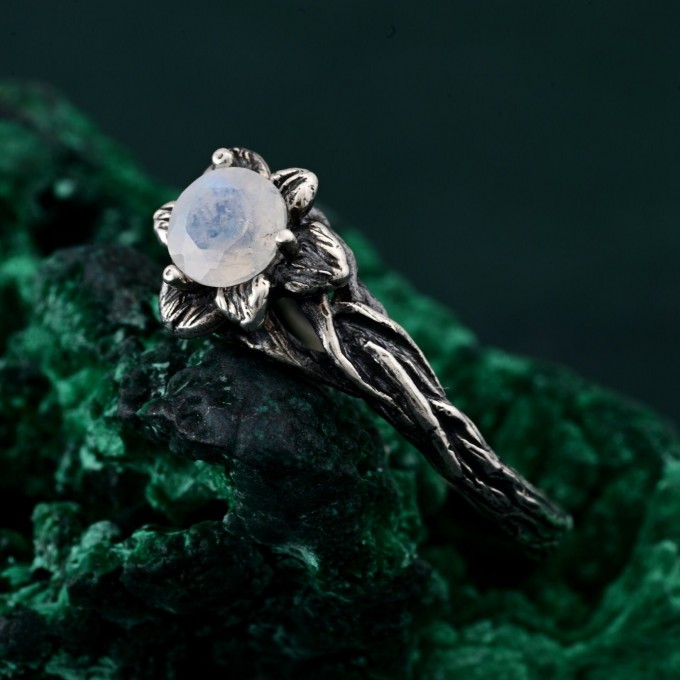 Woodland Whispers Ring – Enchanted Forest Amethyst Ring, Whimsical Vine and Blossom Twig Design, Unique Nature-Inspired Ring
