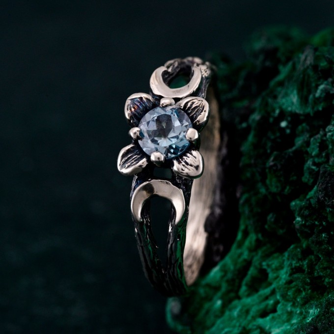 Gothic Silver Ring with Sapphire and Floral Design