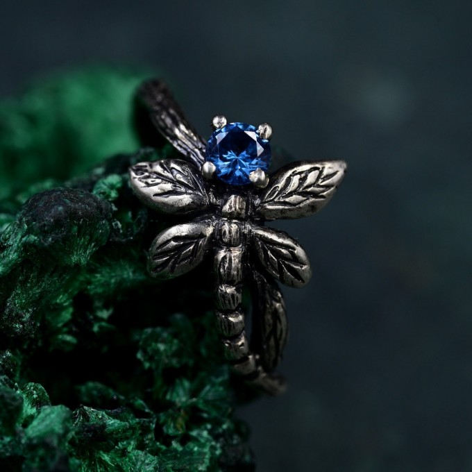 Elegant Handcrafted Silver Ring – Artisan Twig Jewelry, Perfect Gift for Women