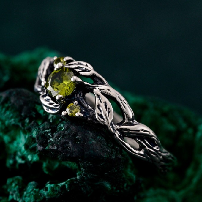 Nature's Finest Silver Leaf Elegance Ring