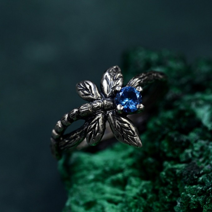 Whispers of the Night: Gothic Dragonfly Ring