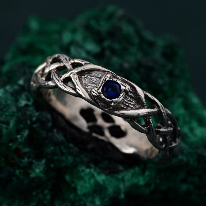 Celtic Pattern Wedding Band with Sapphire - Unique Tree Bark Texture Ring for Couples