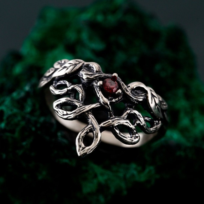 Sterling Silver Elven Tree Bark Twig Ring for Forest Inspired Engagement – Nature-Inspired Silver Engagement Ring with Celtic Knot