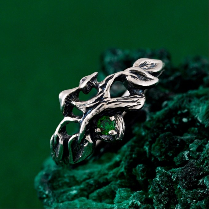 Unisex Gothic Wedding Ring – Witchy Statement Ring, Silver Geometric Design, Unique Gothic Jewelry for All Genders