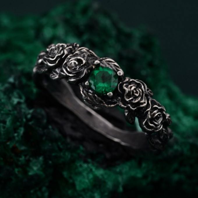 Emerald Blossom Silver Ring – Nature's Elegance with Floral Twig Accent, Dainty Branch Delight Ring Featuring Flower on Silver Twig