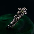 Handcrafted Silver Peridot Ring – Elegant Leaf Design with Elvish Green GemstoneHandcrafted Silver Peridot Ring – Elegant Leaf Design with Elvish Green Gemstone