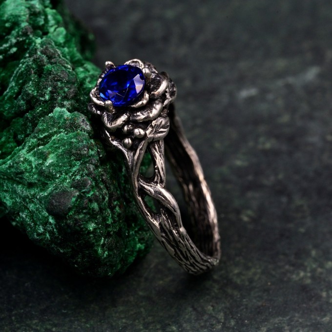 Leaf Embrace Sapphire Ring – Artistic Sterling Silver Botanical Engagement JewelryLeaf Embrace Sapphire Ring – Artistic Sterling Silver Botanical Engagement Jewelry