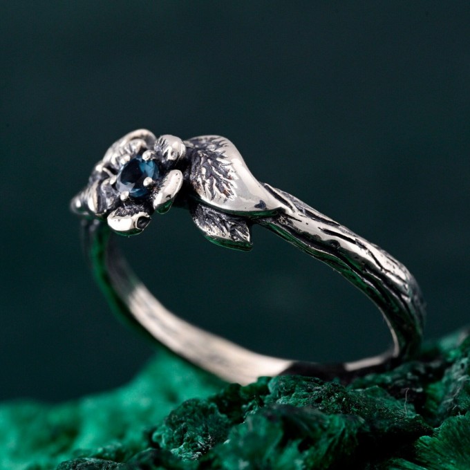 Nature-Inspired Twig & Leaf Ring with Silver Twisted Branch Band