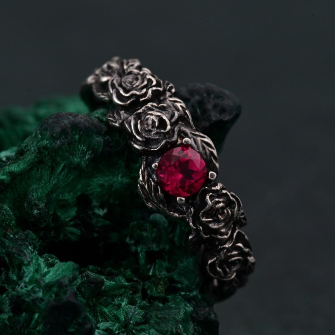 Ruby Blossom Silver Ring: Nature's Elegance with Floral Twig Accent