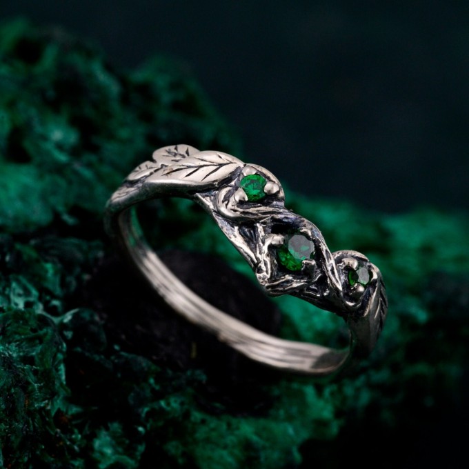 Twig & Leaf Floral Silver Ring – Fantasy Nature Motif Engagement Ring