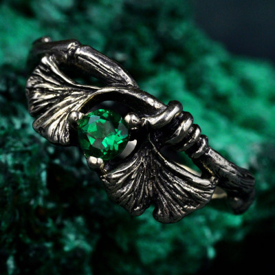 Bohemian Leaf Ring with Silver Charm, Boho Ginkgo Leaf Ring, Silver Botanical Jewelry for Nature Lovers