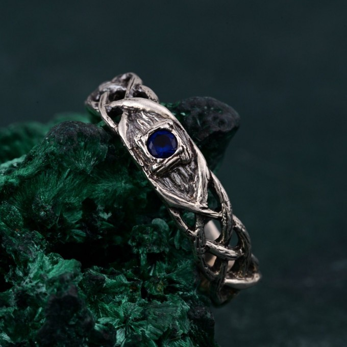 Celtic Pattern Wedding Band with Sapphire - Unique Tree Bark Texture Ring for Couples
