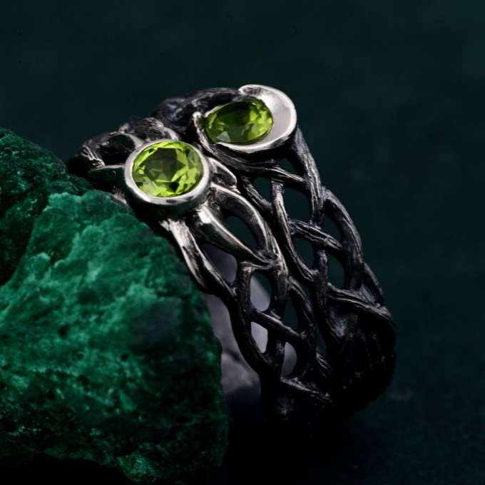 Dual Essence: Gothic Peridot Ring