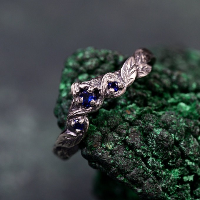 Minimalist Chevron Twig and Leaf Ring & Forest Branch Wedding Band