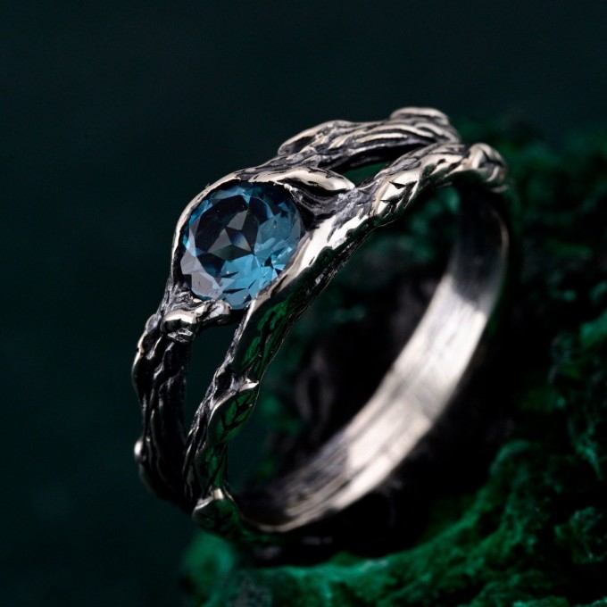 Silver Branch Band: Nature's Touch and Woodland-Inspired Silver Wrap Ring