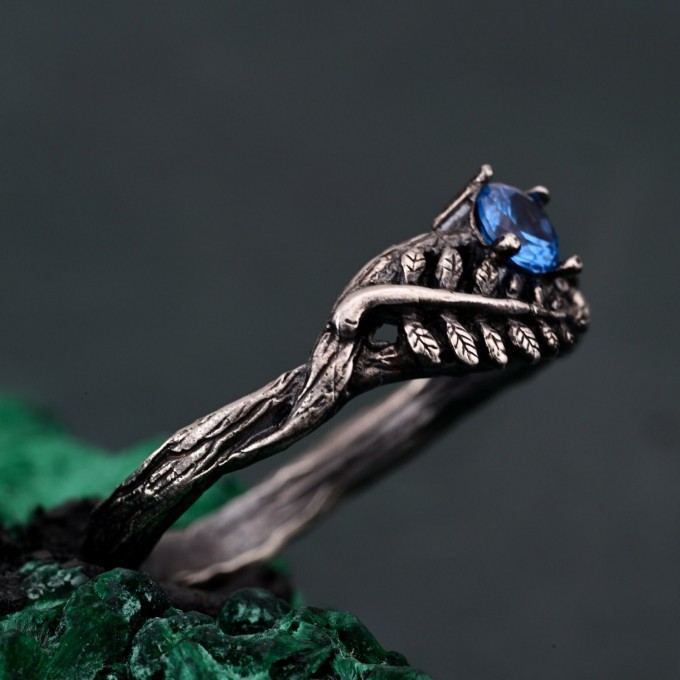 Topaz Fern Branchlet Ring – Whispering Fern Ring, Twig and Fern Ring, Woodland Fern Band, Graceful Frond Ring