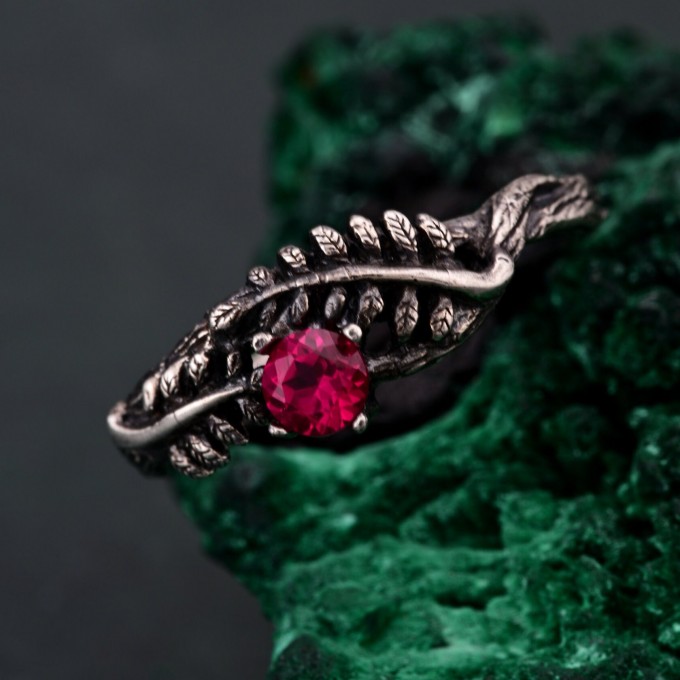 Ruby Fern Branchlet Ring: Whispering Fern Design